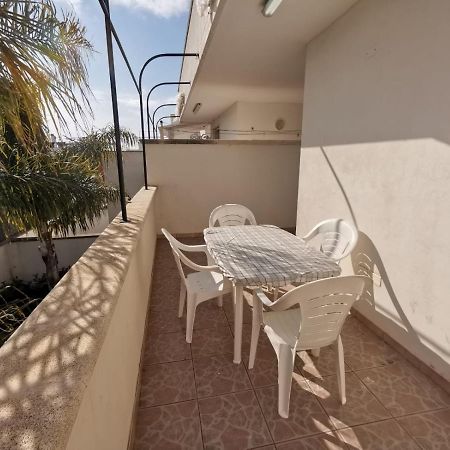 Appartamento Ghirigoro 1 Torre San Giovanni Ugento Esterno foto
