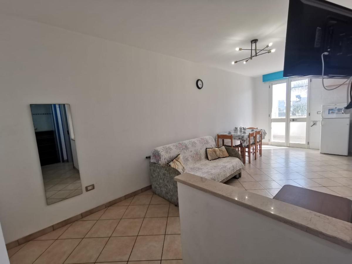 Appartamento Ghirigoro 1 Torre San Giovanni Ugento Esterno foto